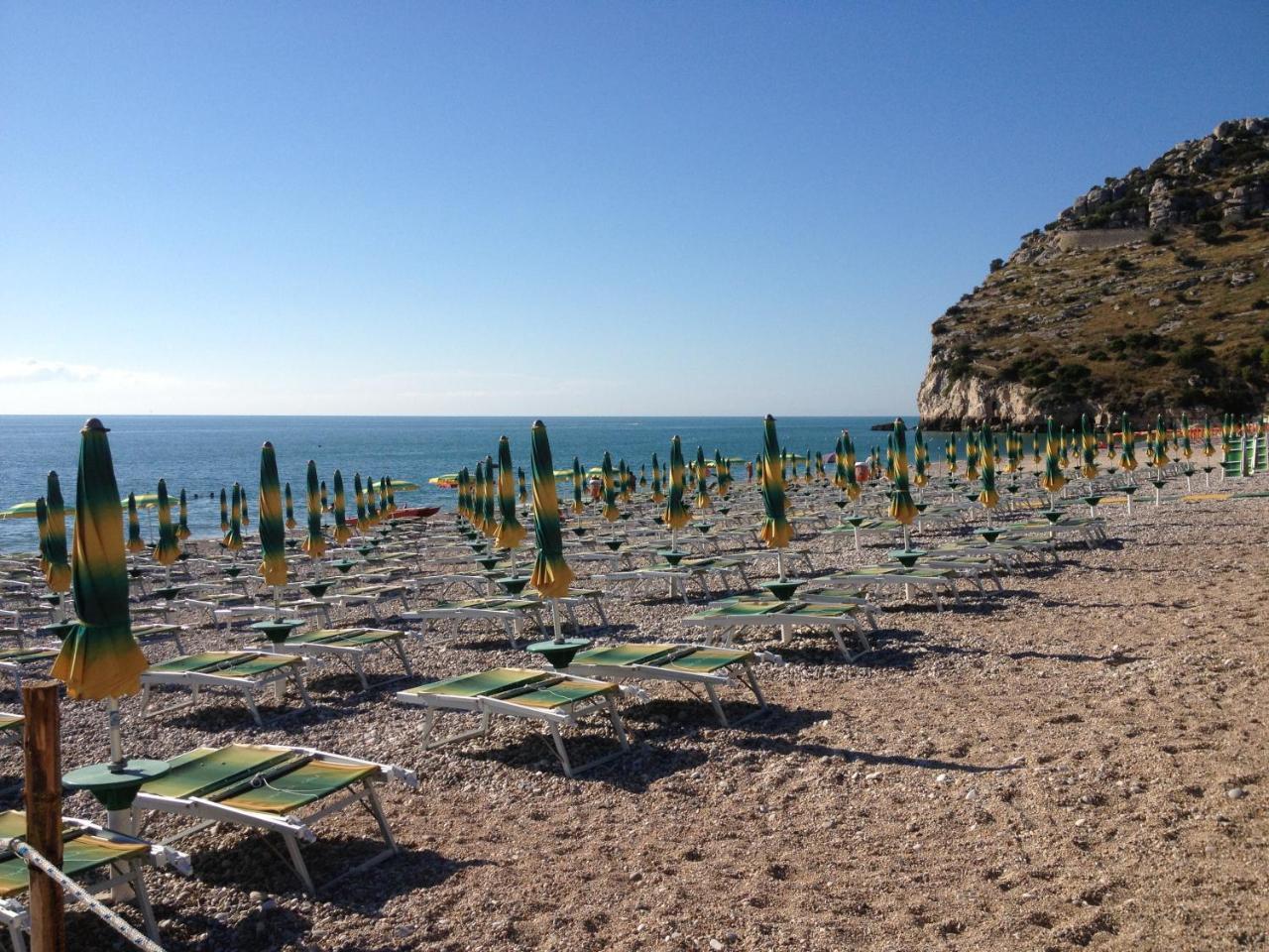 Appartamenti Sul Mare Da Antonino Mattinata Exterior foto